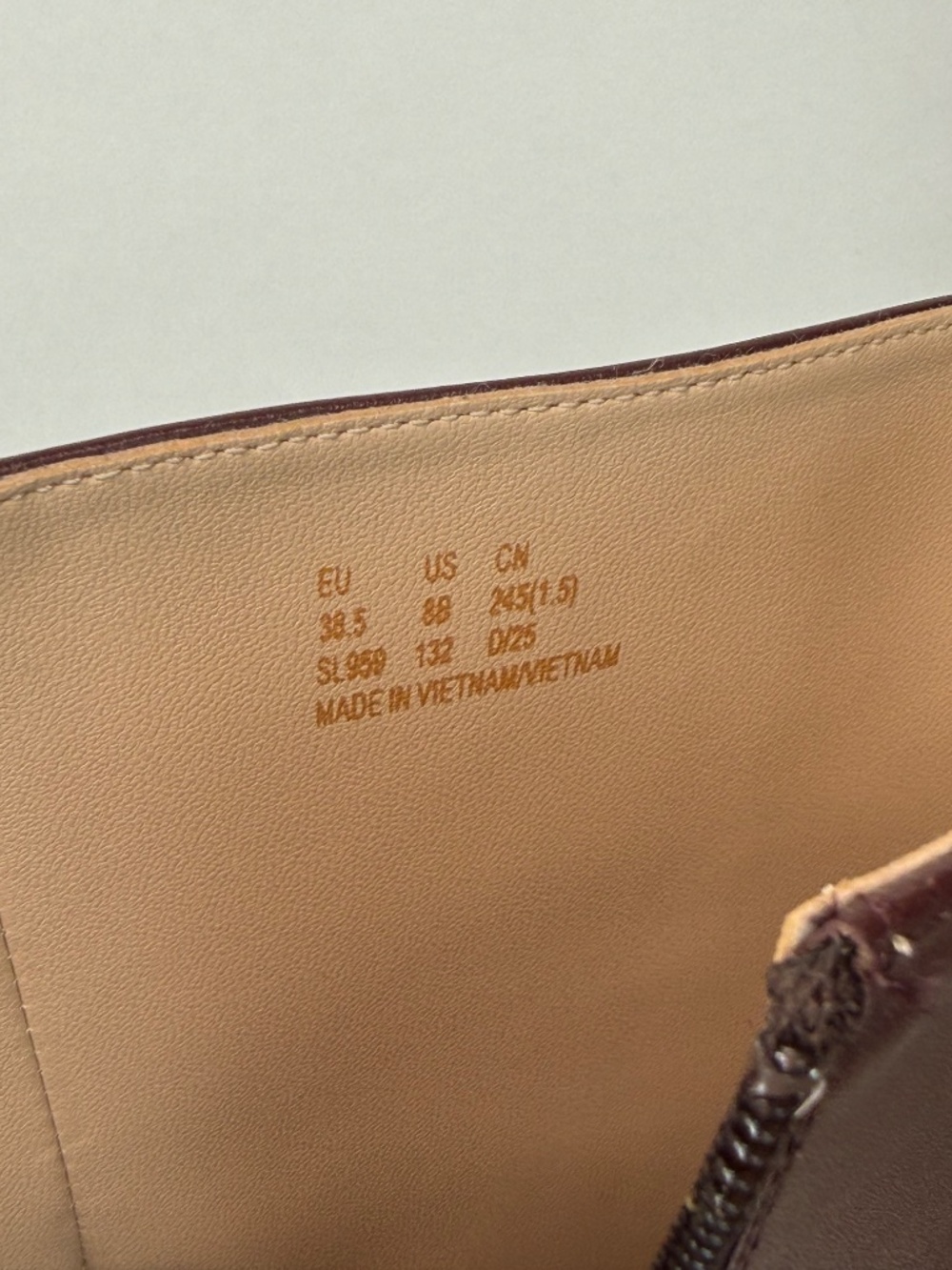 New Stuart Weitzman Celina Zip Leather Knee High Boot Sz 8 - Picture 16 of 16